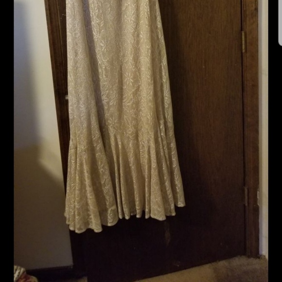 Champagne sleeveless mermaid dress with jacket - Picture 3 of 5